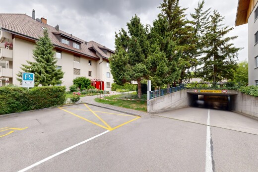 außenansicht mit overcast, parkplatz, from community, stuckverkleidung, und dachgaube