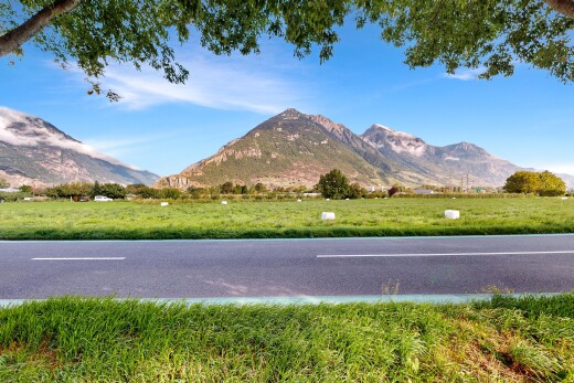 vue sur la montagne avec vue sur la montagne, mountain view, day time, vue rurale, et rural view