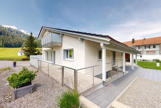 außenansicht mit stuckverkleidung, property visible, zaun, day time, und ziegeldach