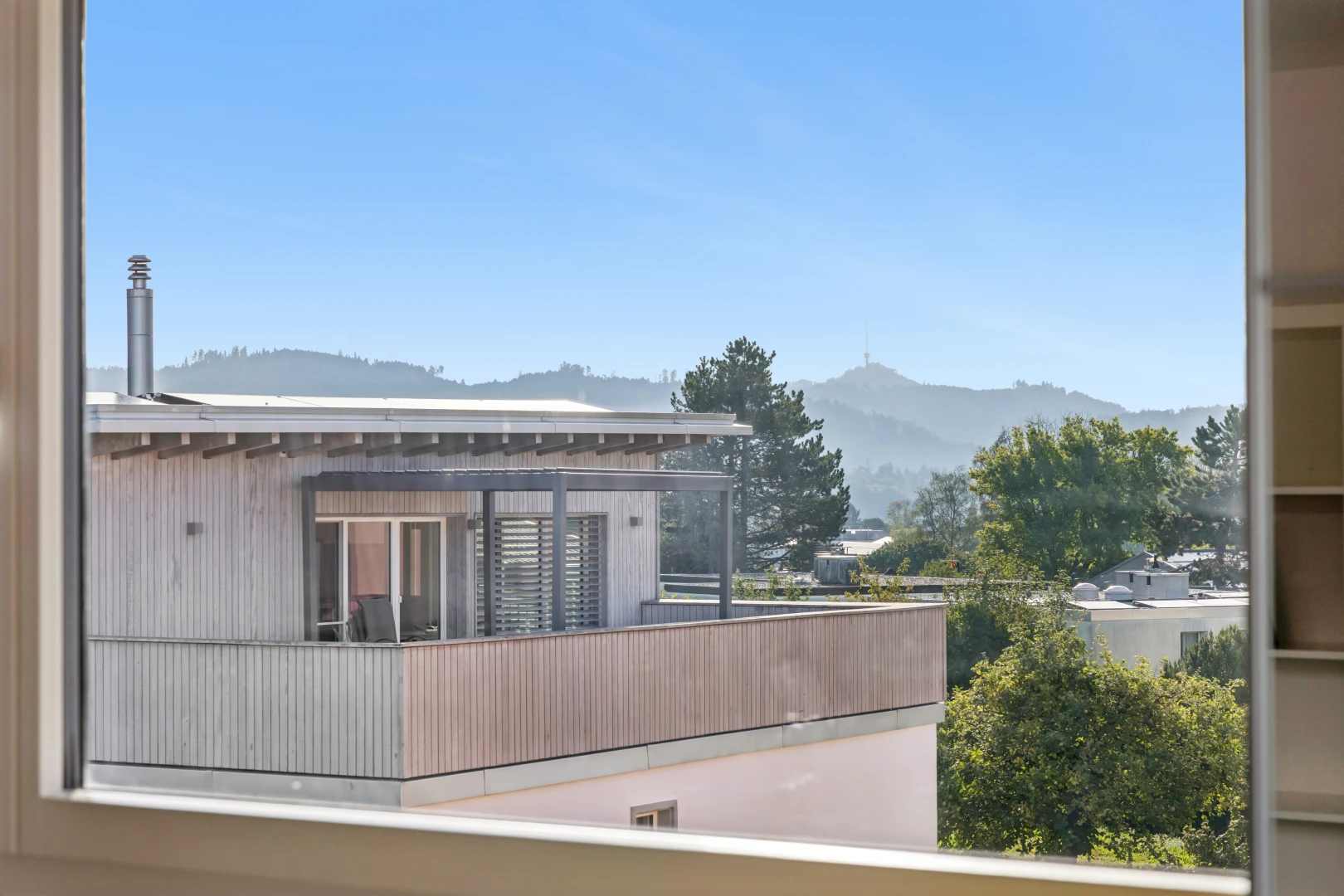 balkon mit view focus, balkon, mountain view, und blick auf die berge