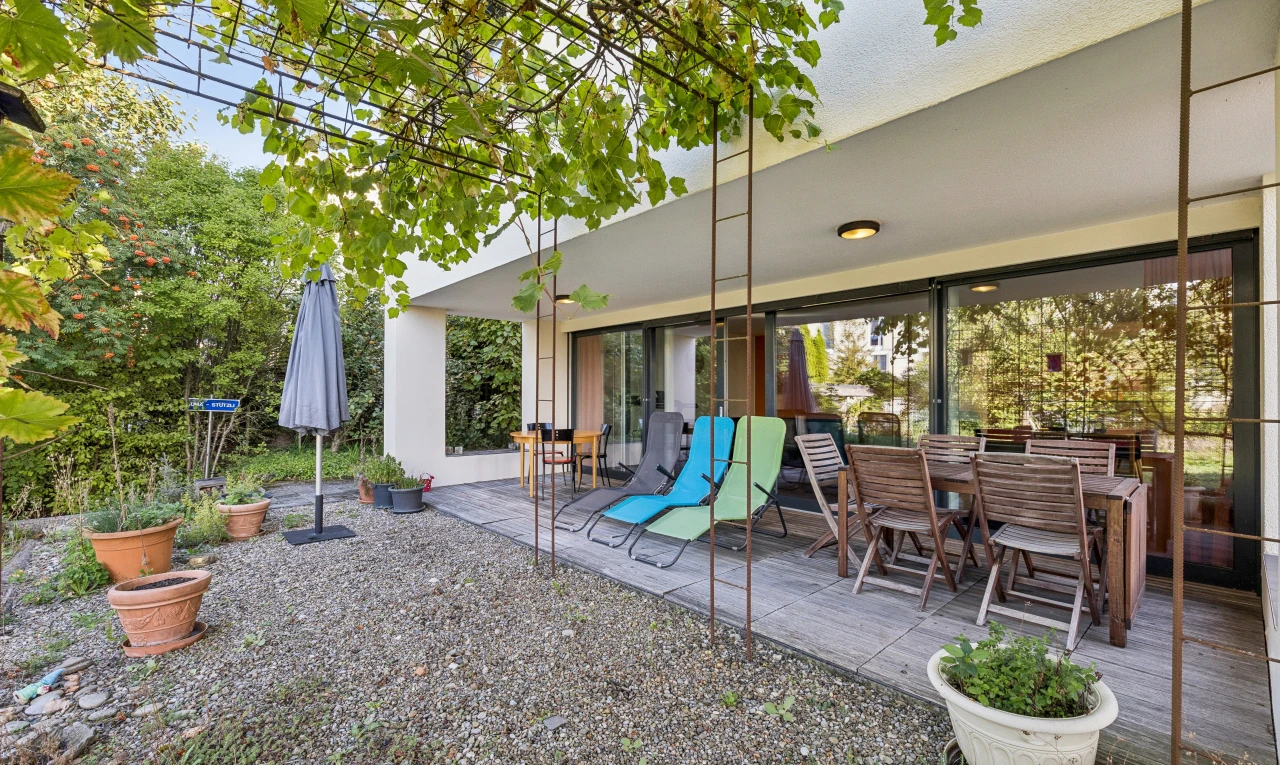 terrasse mit essbereich im freien, from property, terrasse, und property visible