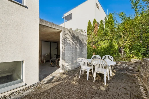 terrasse mit terrasse, essbereich im freien, from property, und day time