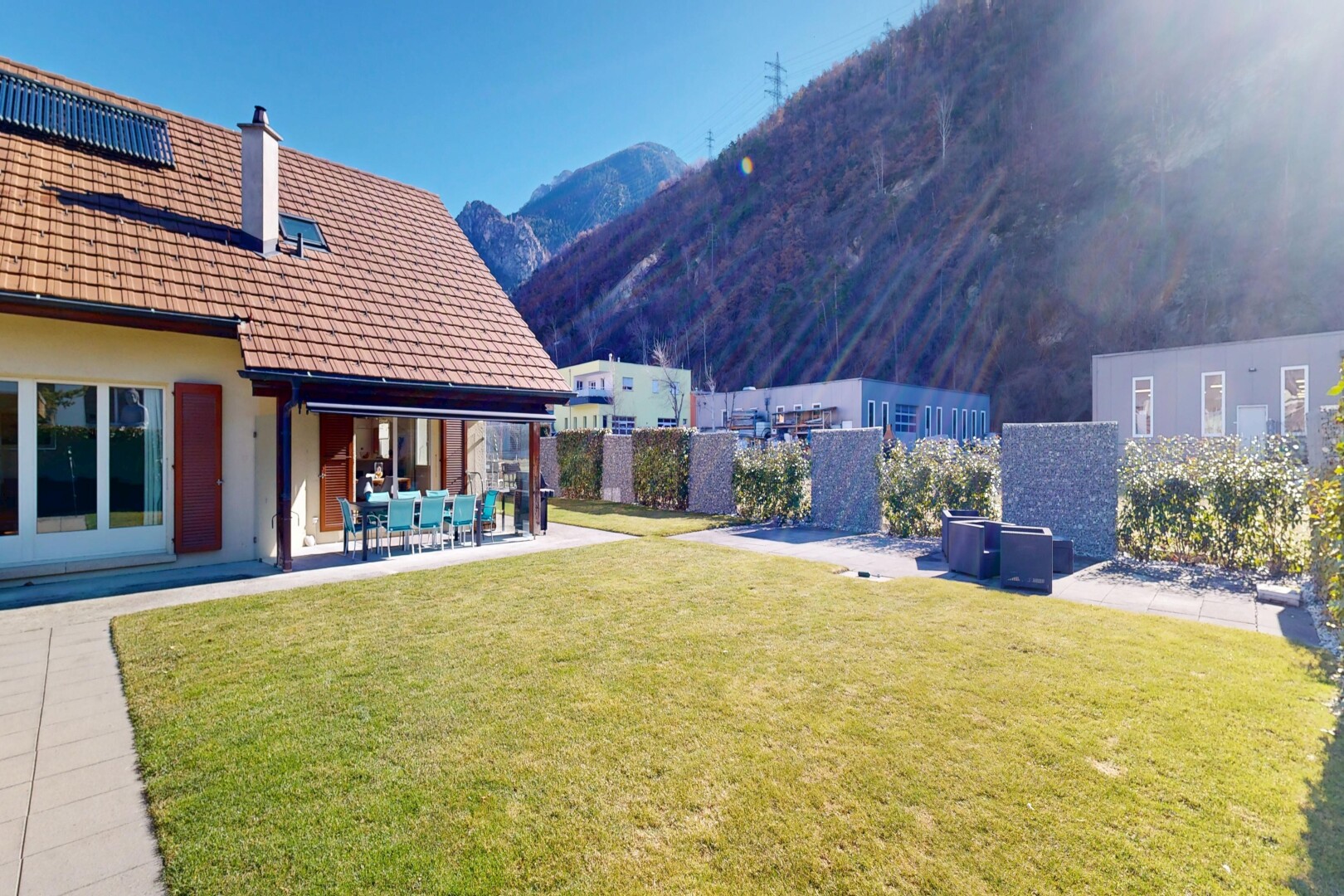 blick auf die berge mit blick auf die berge, mountain view, from property, und day time