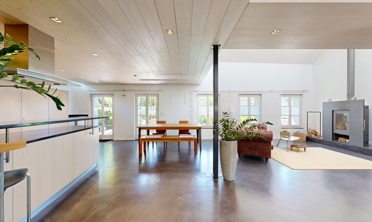 küche mit finished concrete floor, betonboden, concrete floor, holzdecke, und wood ceiling