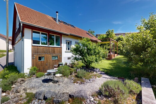 garten mit from property, day time, und rasen
