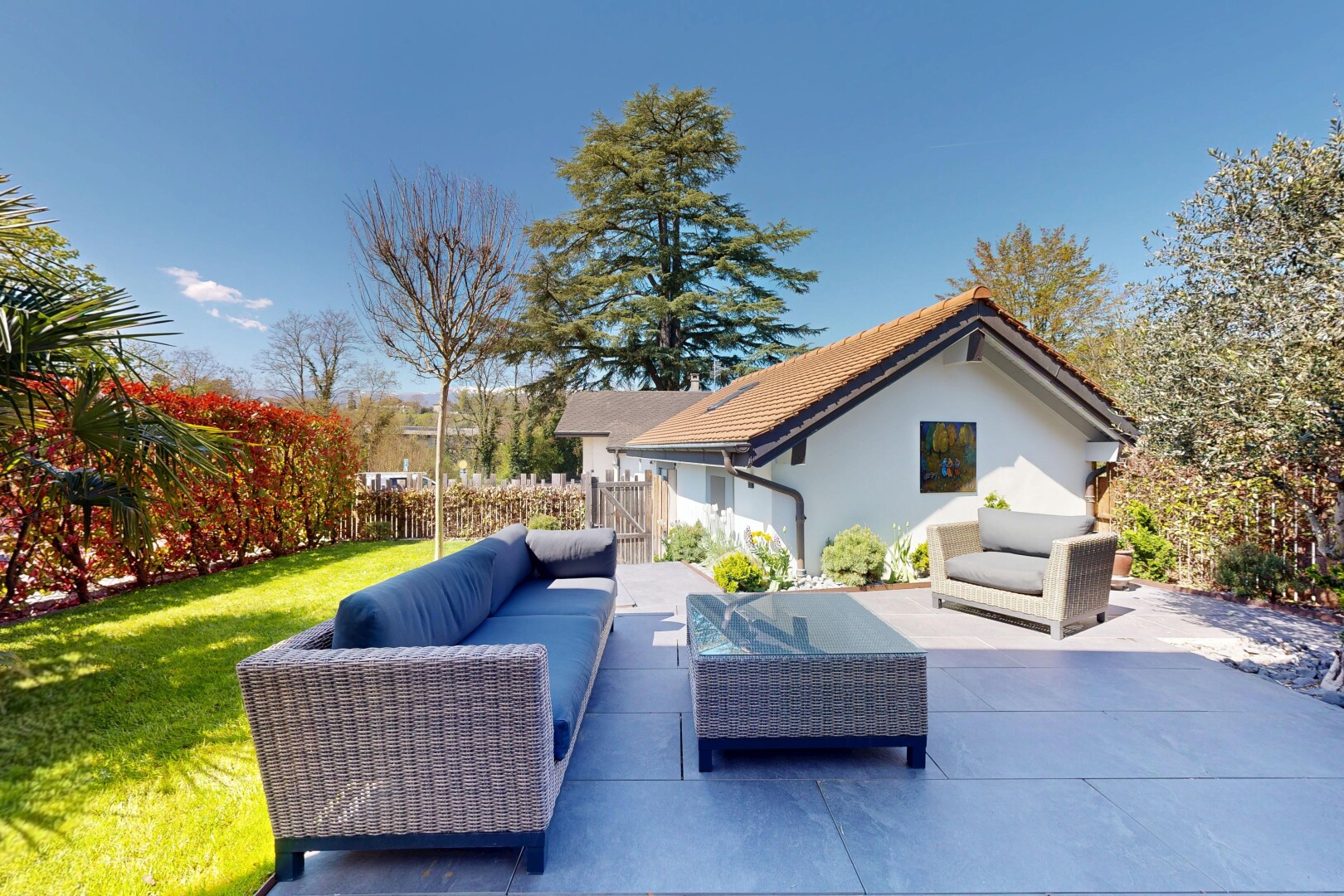 patio / terrace featuring an outdoor lounge area and a patio area