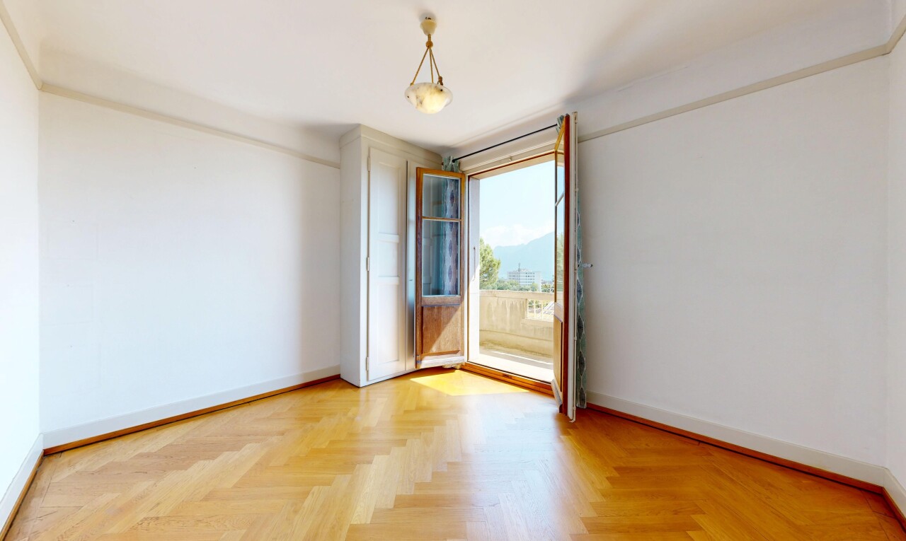 leerer raum mit gipskartonwand, drywall, sockelleisten, baseboards wall, und inside property