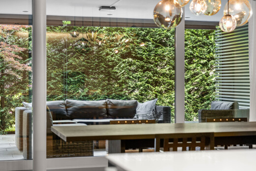 terrasse mit wohnraum im freien und terrasse
