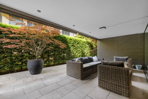 terrasse mit from property, terrasse, und wohnraum im freien