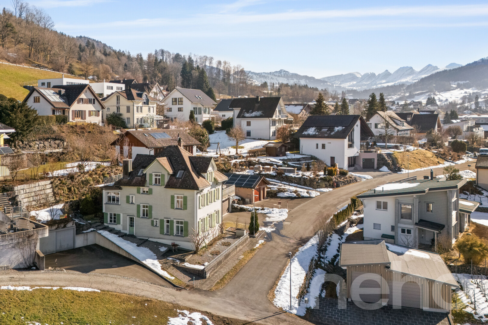 außenansicht mit residential view, wohngebietblick, day time, mountain view, und blick auf die berge