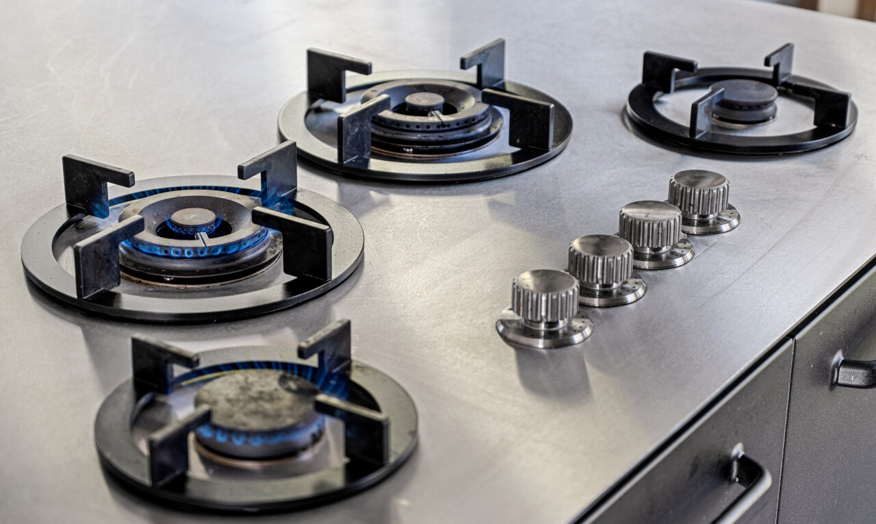 einzelheiten mit gas working, herd, appliance, interior, und kitchen