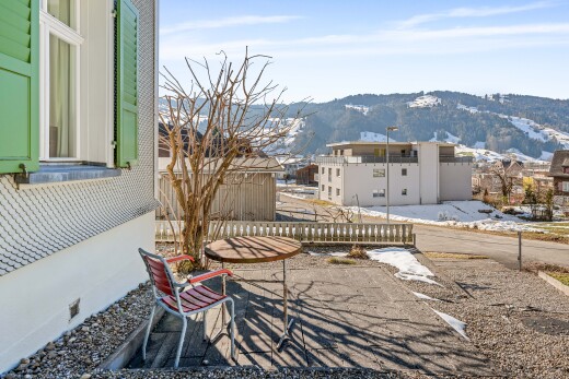 terrasse mit day time, blick auf die berge, mountain view, und from property
