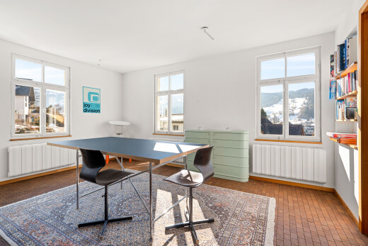 esszimmer mit kühler, inside property, natürliches licht, natural light, und drywall