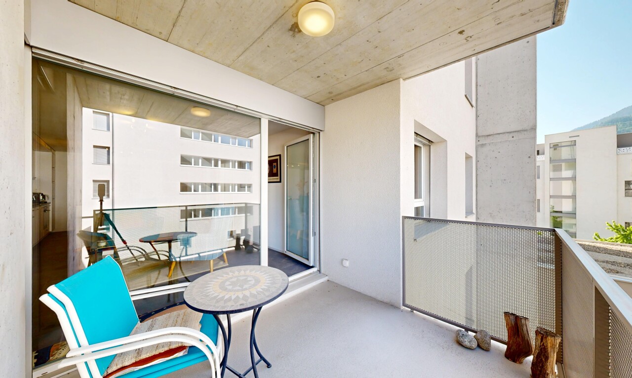 terrasse avec balcon