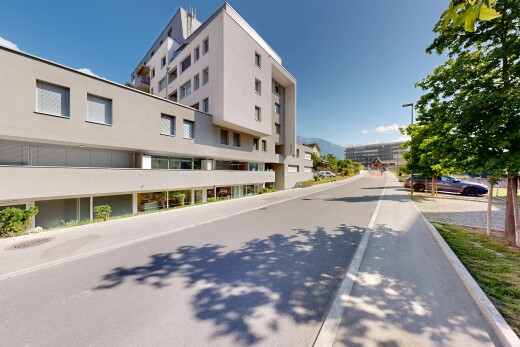 extérieur du bâtiment avec day time, apartment complex view, et vue sur le complexe d'appartements