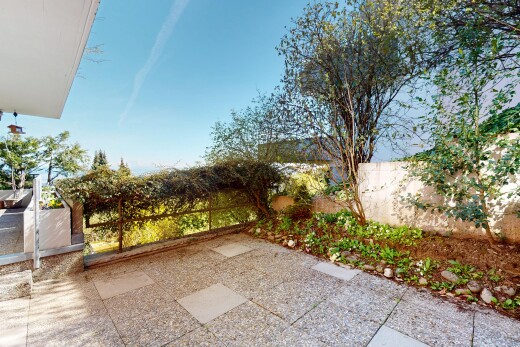 terrace featuring fence