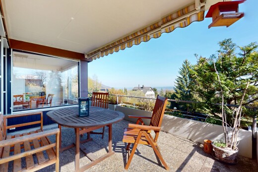 terrasse mit markise