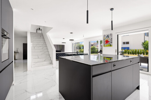 küche mit schränke mit flachen paneelen, flat panel cabinets, kücheninsel, kitchen island, und inside property