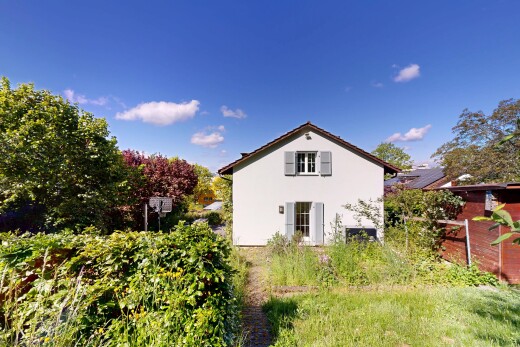 außenansicht mit property visible, day time, und stuckverkleidung