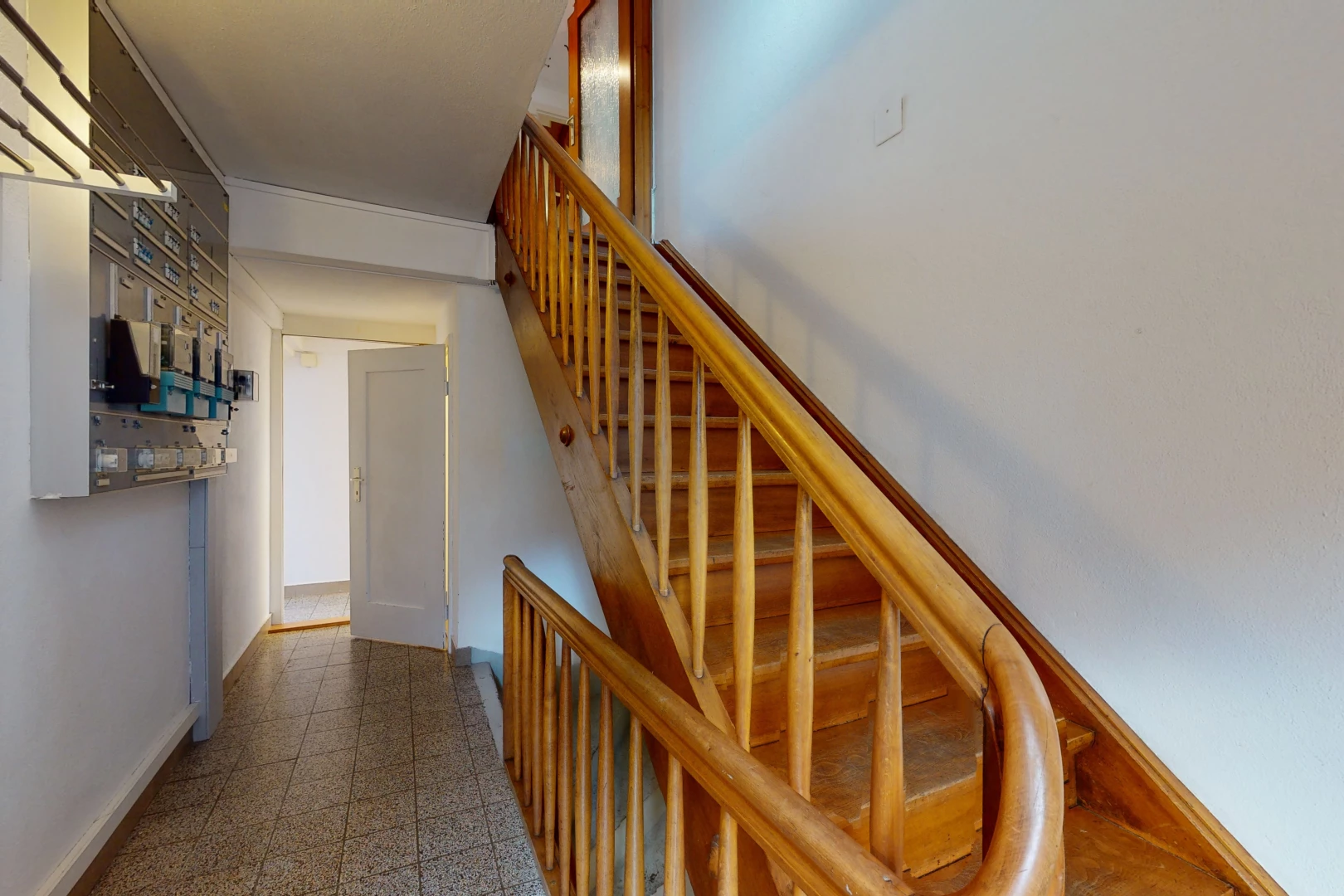escaliers avec carrelage