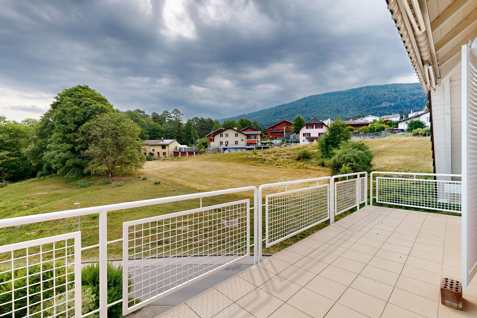 balcon avec from property, view focus, et overcast