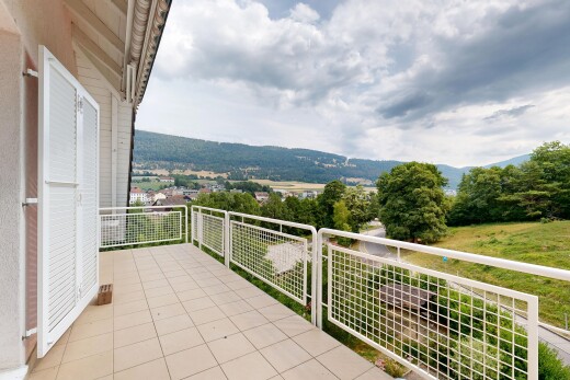 balkon mit from property, view focus, und balkon