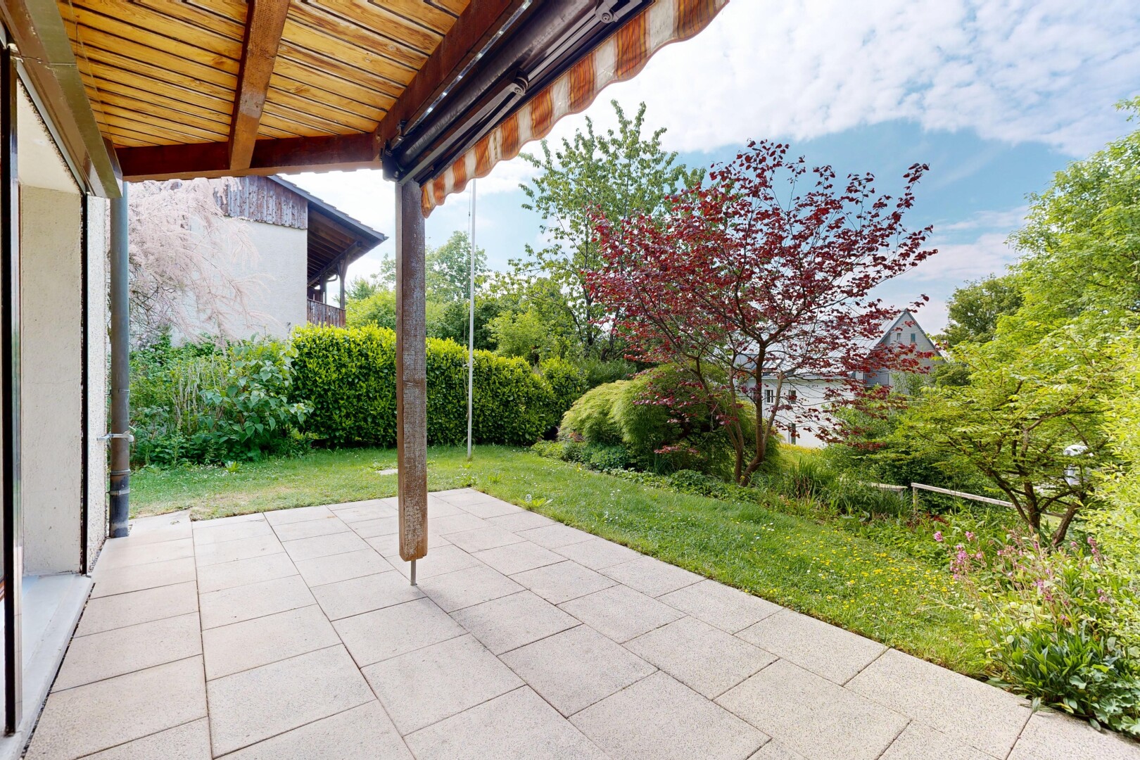 terrasse avec from property, day time, terrasse, et pelouse