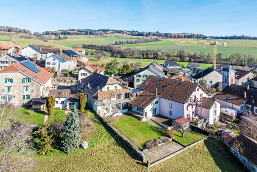 façade avec vue résidentielle, residential view, et day time