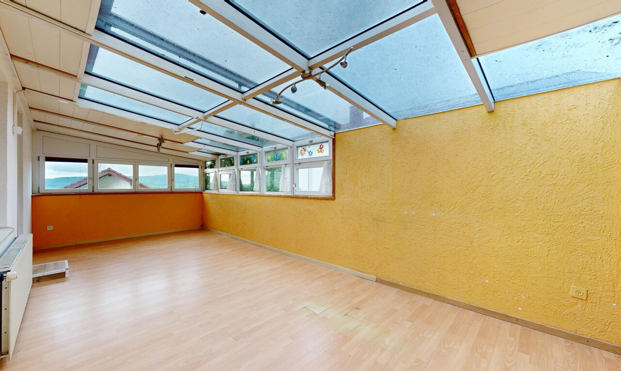 terrasse mit wintergarten und inside property