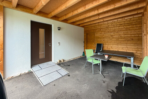 büro mit holzwand, wood wall, from property, teppich, und carpet