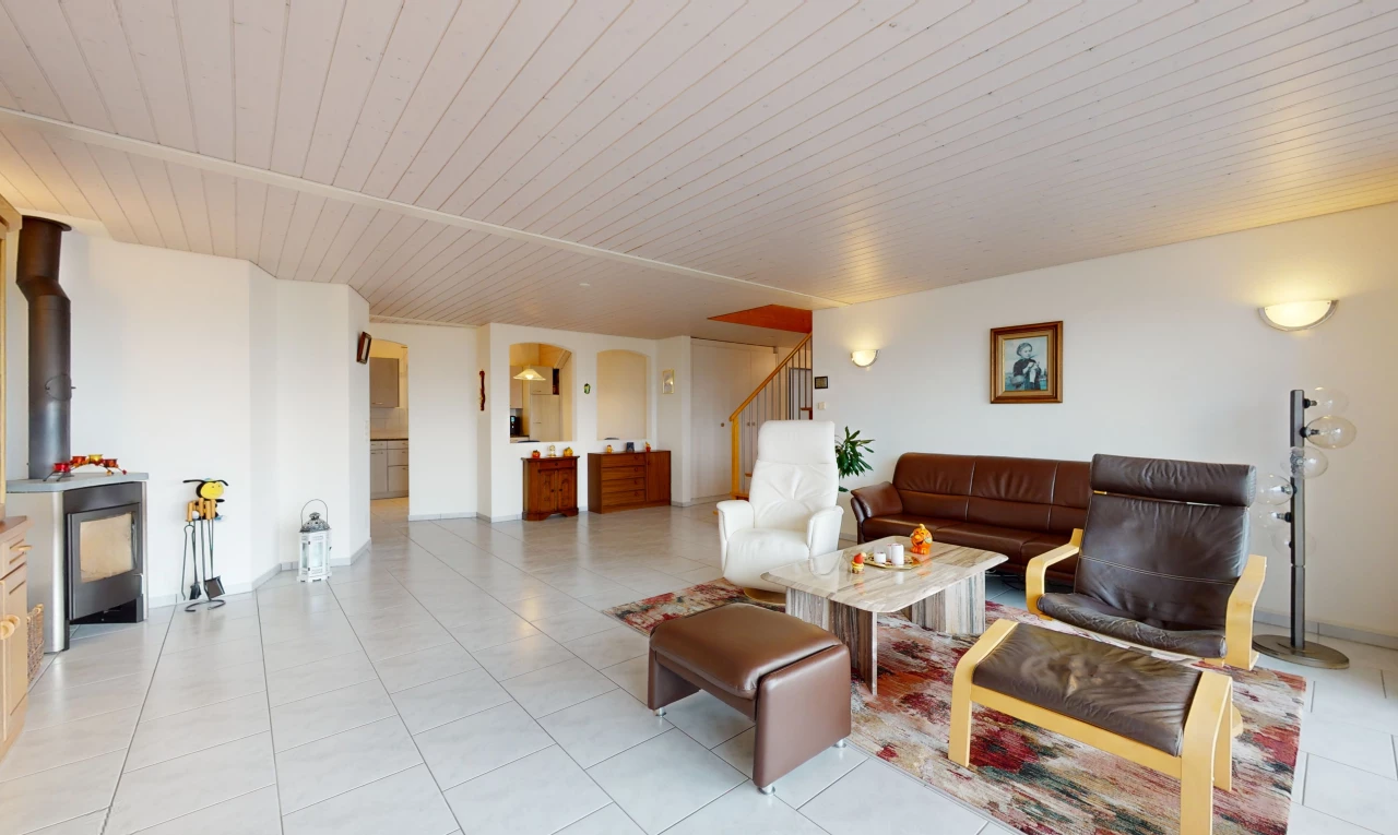 salon avec carrelage