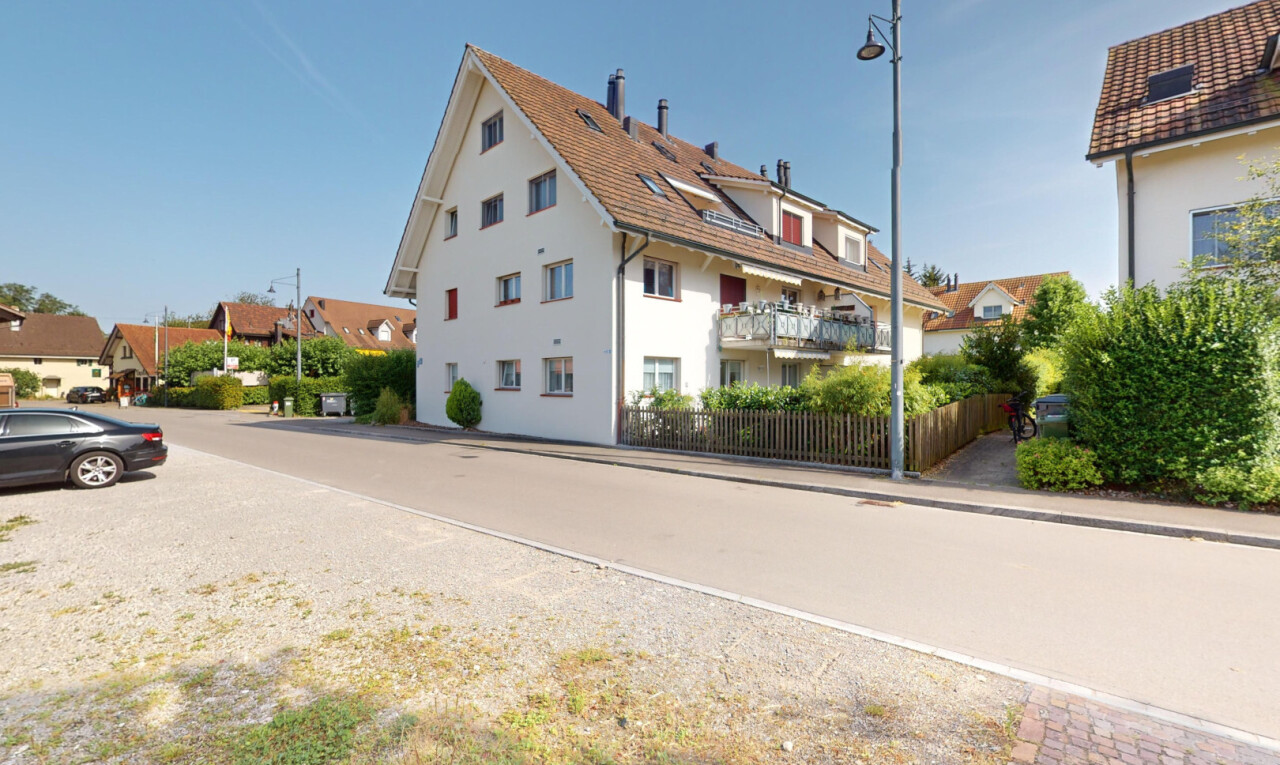 außenansicht mit day time, zaun, und stuckverkleidung