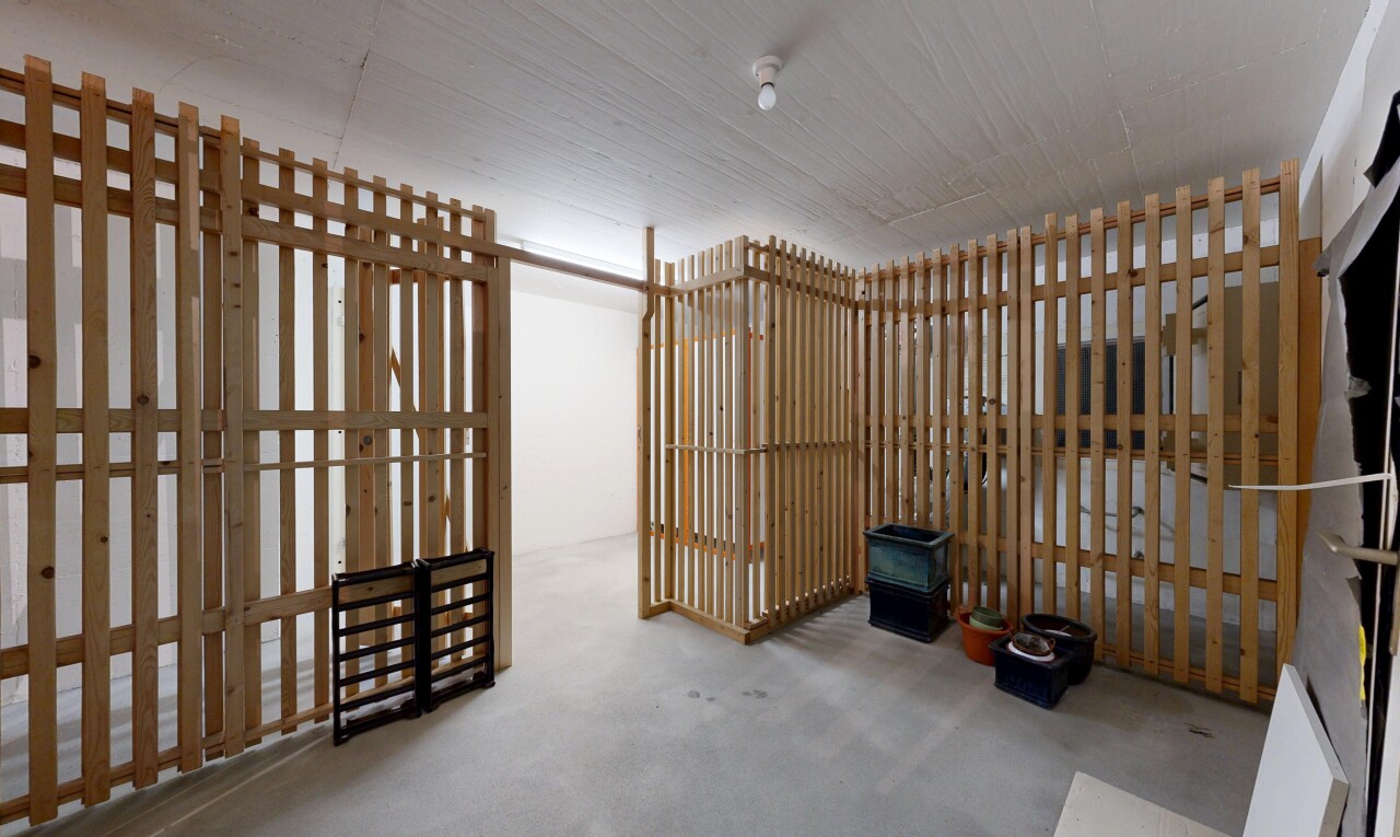 leerer raum mit inside property