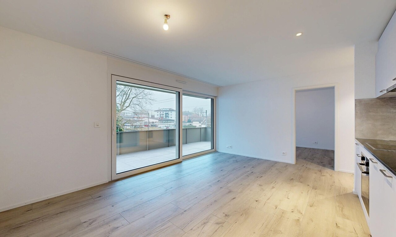 pièce vide avec lumière naturelle, natural light, inside property, cloison sèche, et drywall