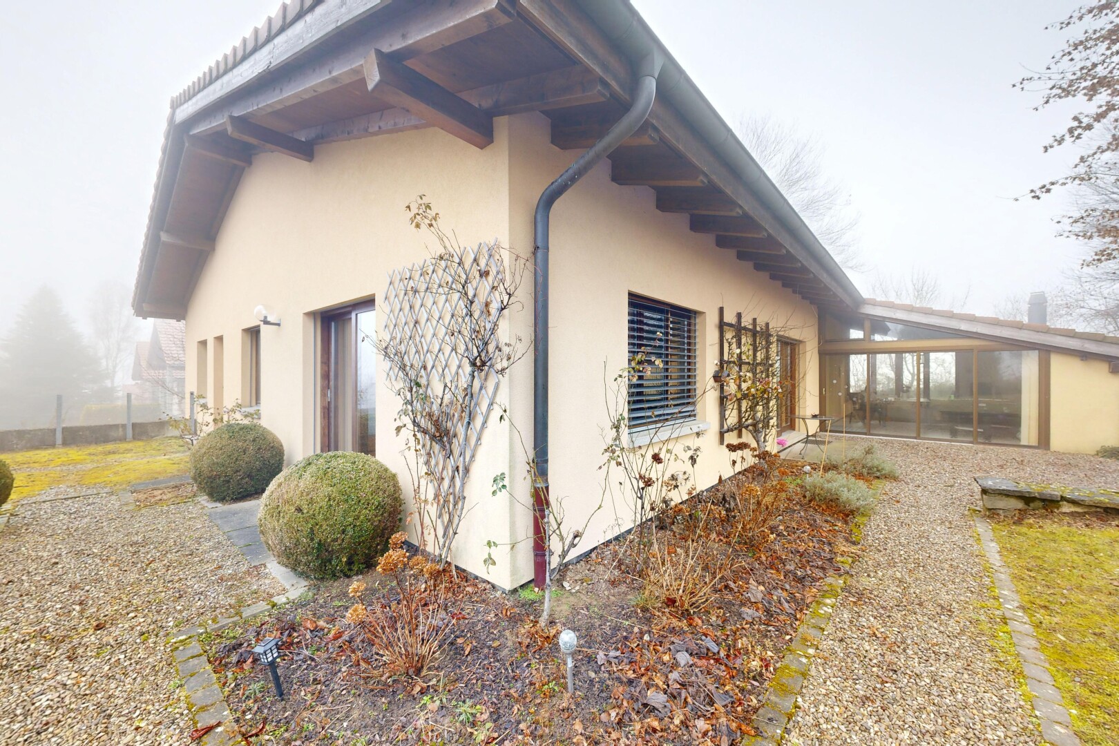 façade avec overcast, from property, et bardage en stuc