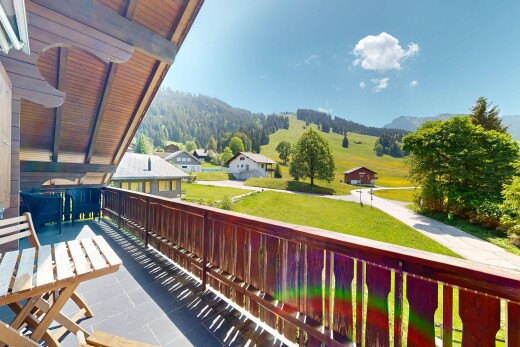 balkon mit from property, day time, und balkon
