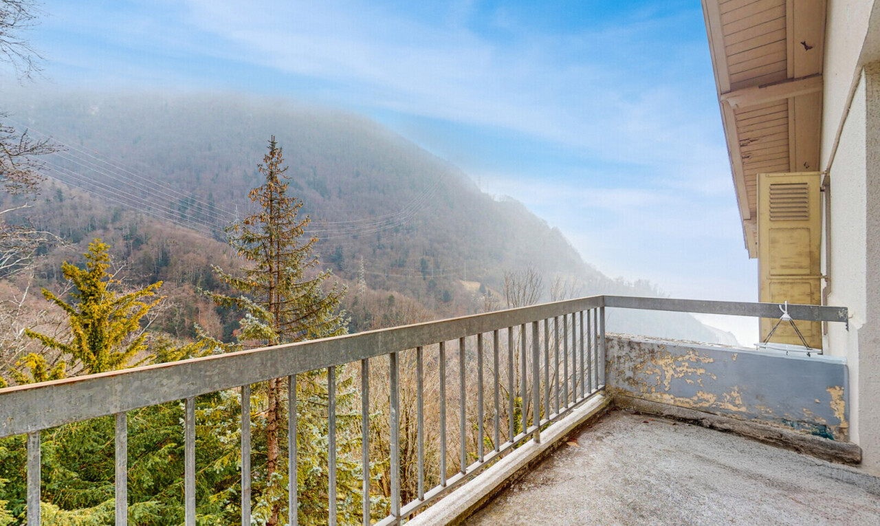 balcony with a mountain view