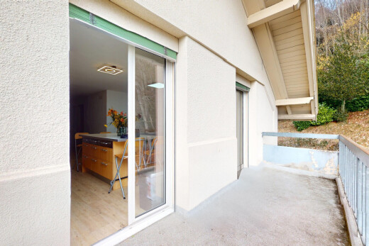 balcon avec balcon et property visible