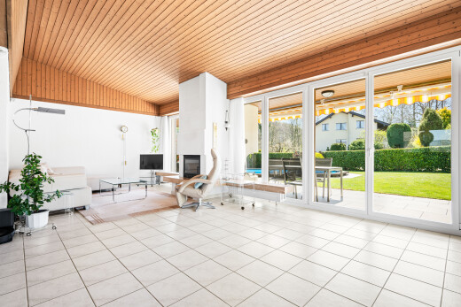 terrasse mit fernseher