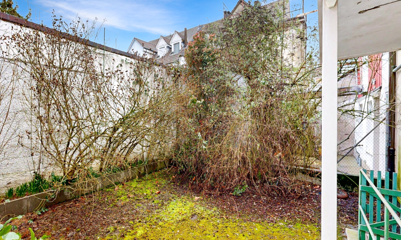 garten mit from property, day time, und zaun
