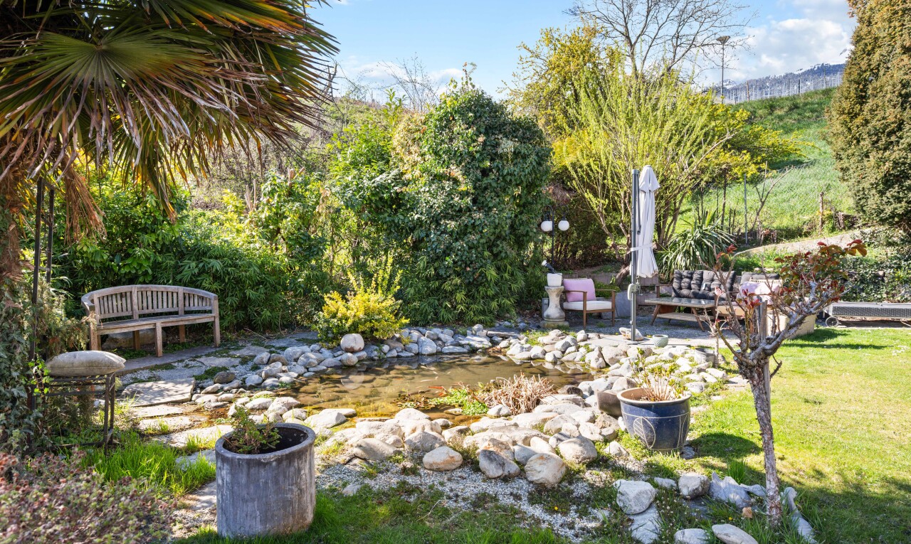 jardin avec day time, from property, et terrasse