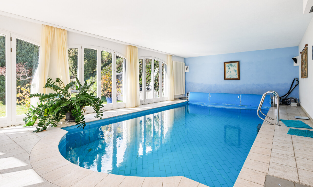 piscine avec rampe et piscine