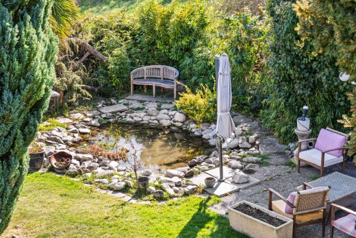 garten mit garten teich, garden pond, terrasse, und from property