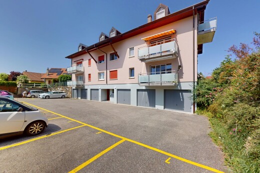 außenansicht mit day time und property visible