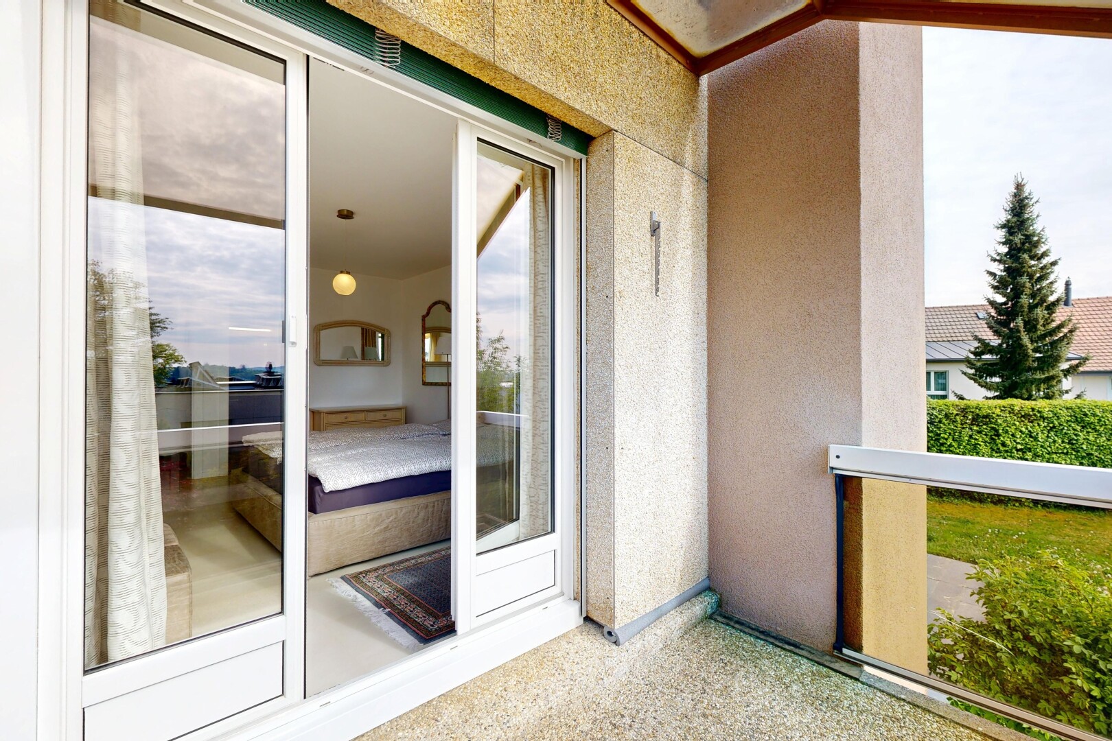 patio / terrace with a balcony