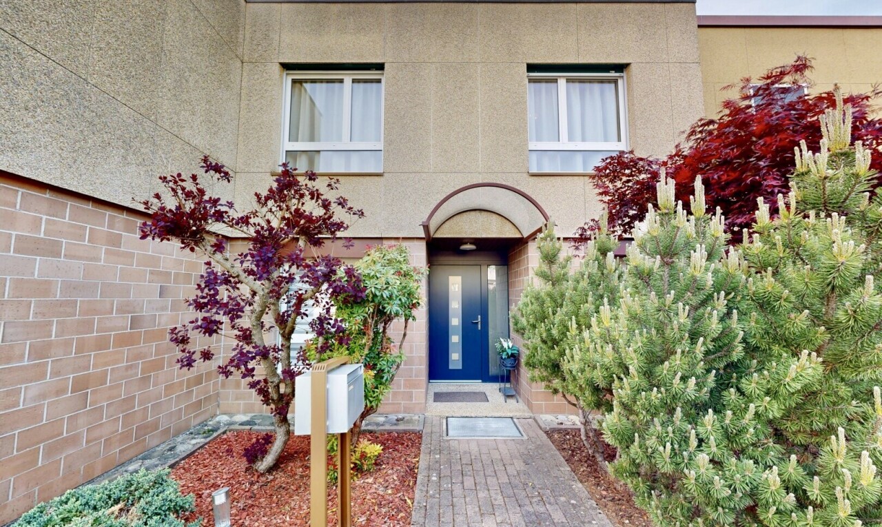 outdoor house with stucco siding