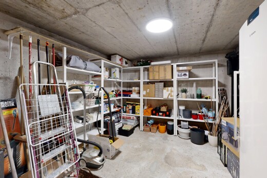 garde-manger avec sous-sol
