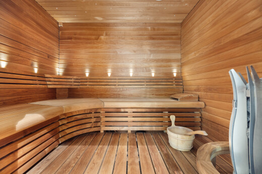 détails avec sauna, wall / siding, ceiling, interior, et hardwood floor