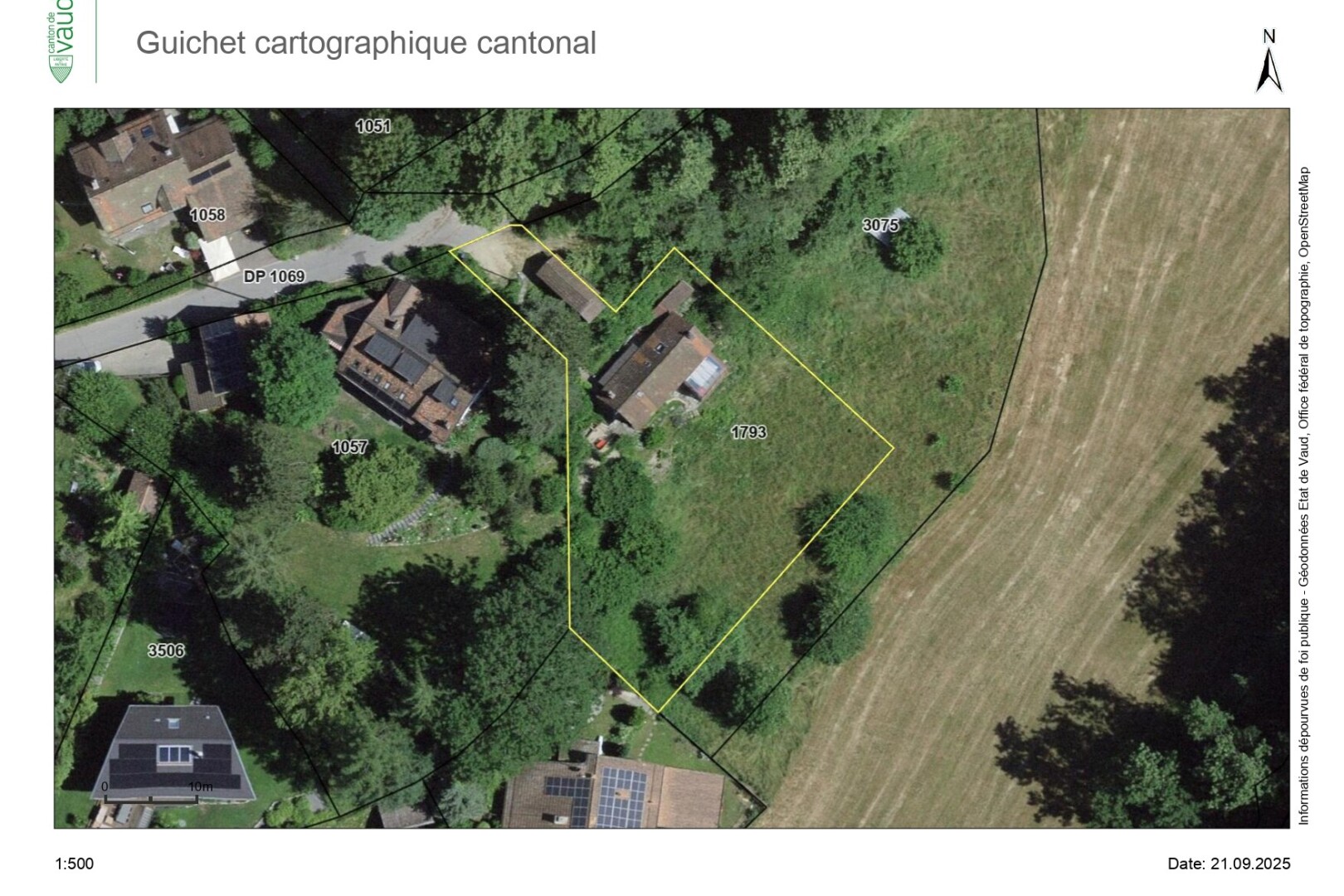 emplacement avec property lines et aerial plat map