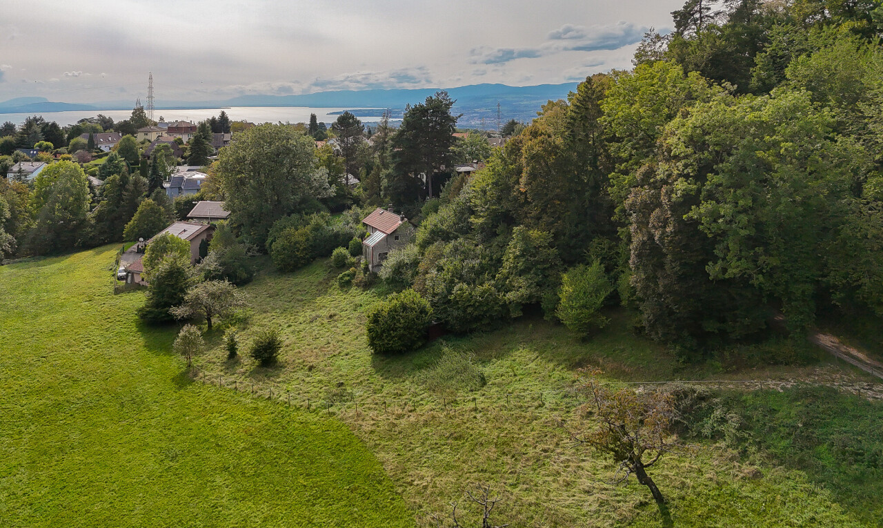 TERRAIN CONSTRUCTIBLE AVEC PROJET POUR 2 LOGEMENTS + ZONE VERTE